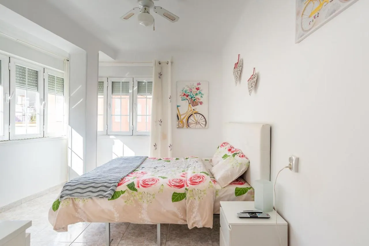 Rooms Breeze & Sun Málaga Maison d'hôtes